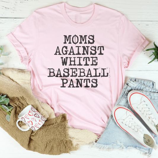 Baseball mom outfit idea for Little League and game day